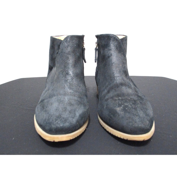 Hush Puppies Medium Moyen Black Suede Side Zip Booties Women 7.5 - Picture 4 of 11